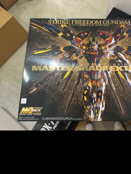 MGEX Strike Freedom Gundam