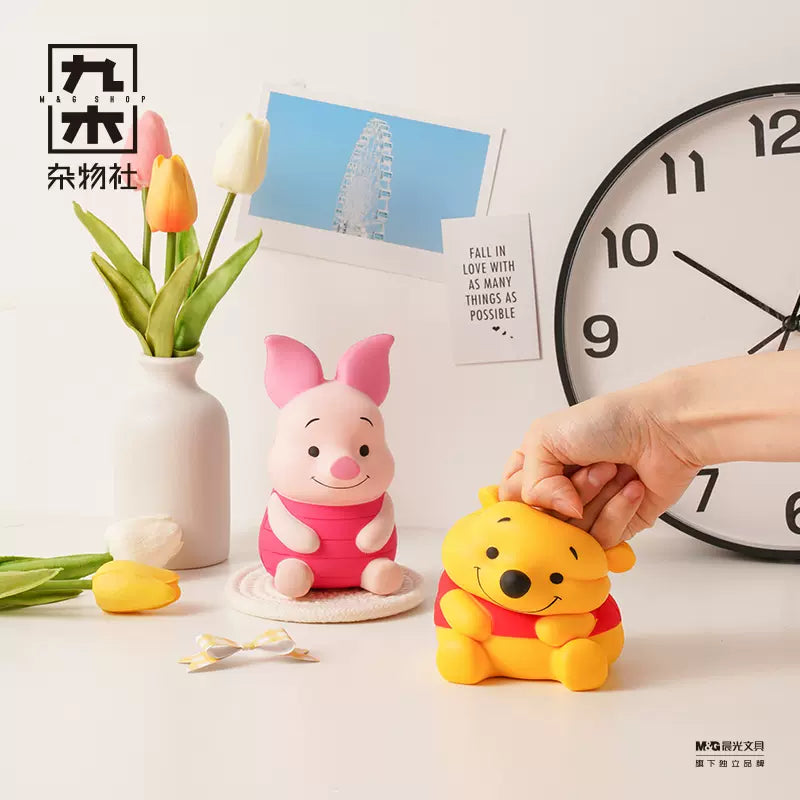 Winnie the Pooh & Piglet