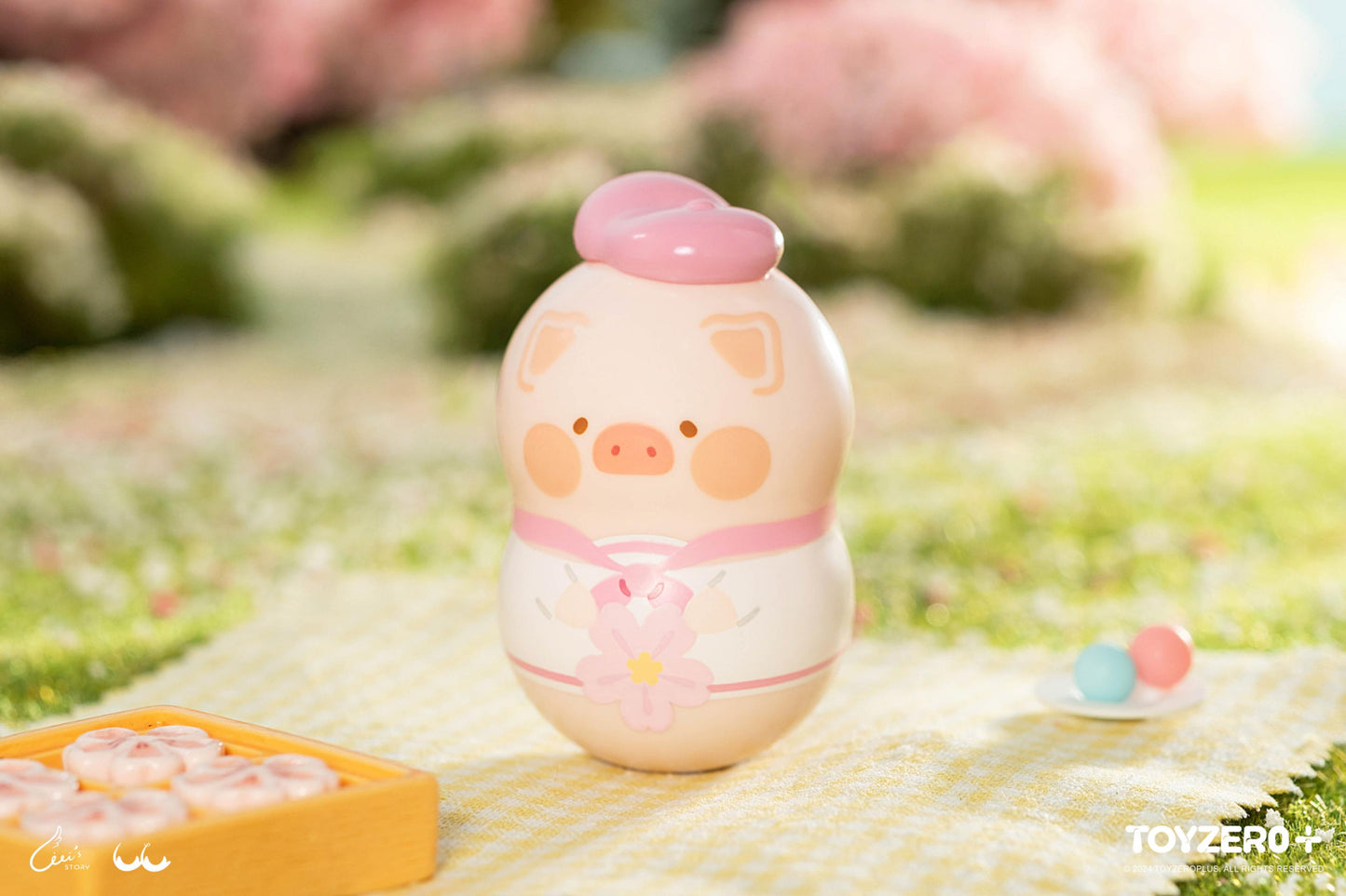 LuLu the Piggy - Professional Cosplayer LuLu Tumbler 百變LuLu豬不倒翁
