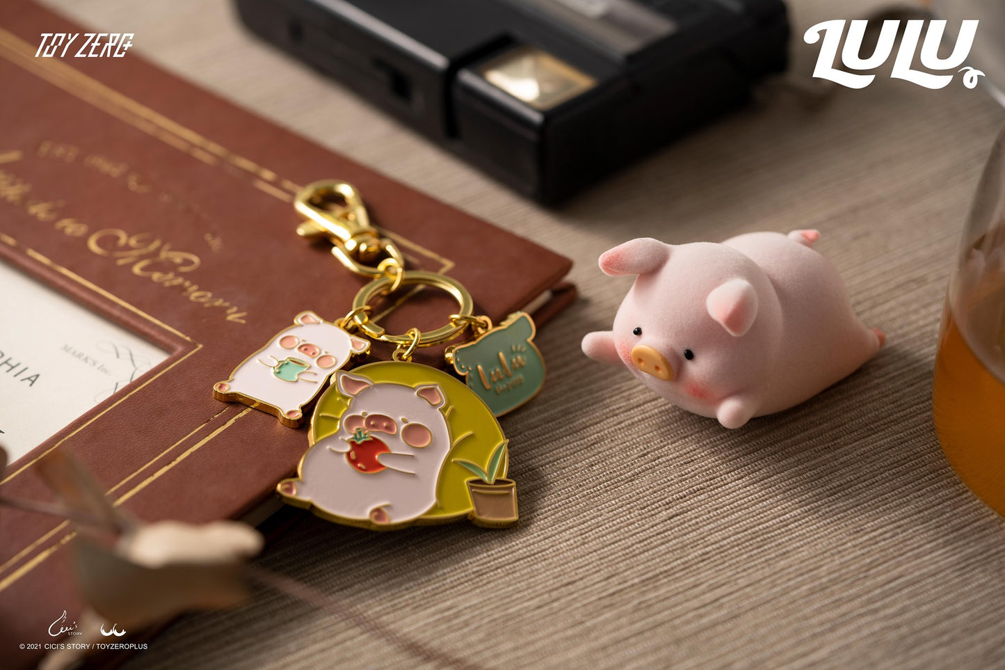 TOYZEROPLUS LuLu The Piggy Keychain - Yellow