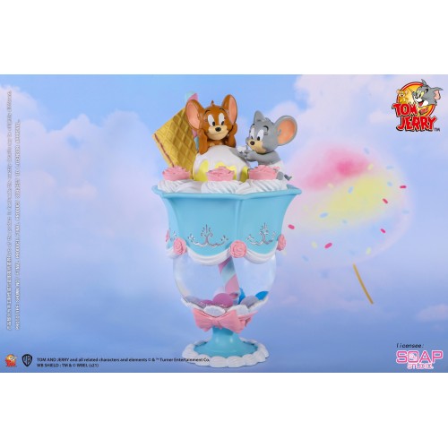 Tom and Jerry-Candy Parfait Snow Globe