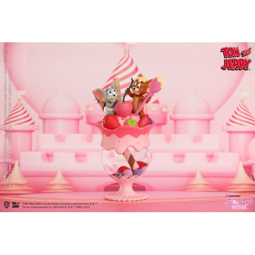 Tom and Jerry - Strawberry Parfait Snow Globe