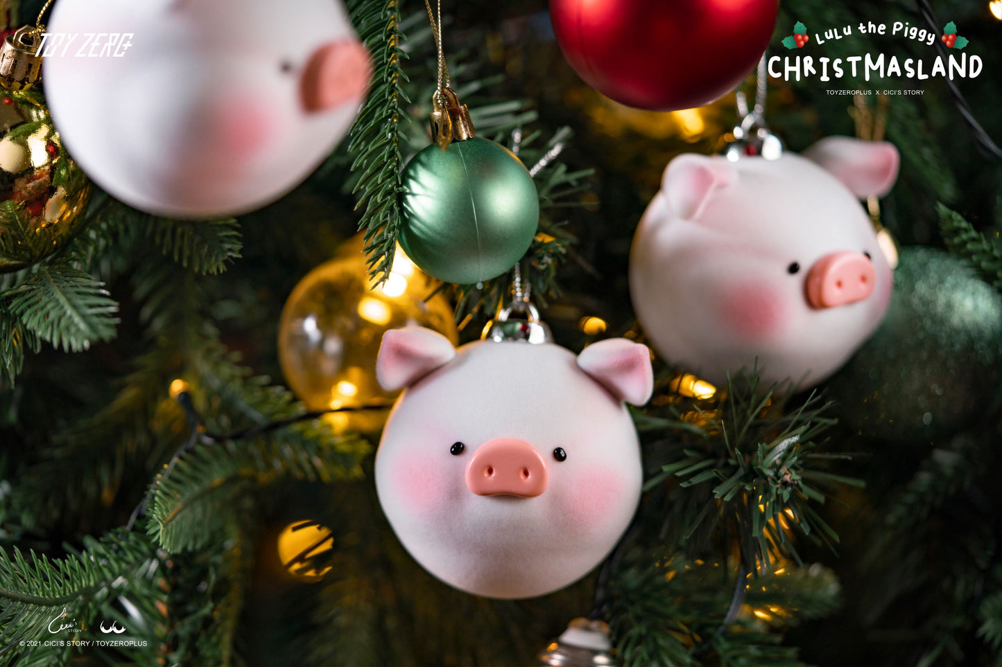 Lulu the Piggy Christmasland Ornament - Snowman Version