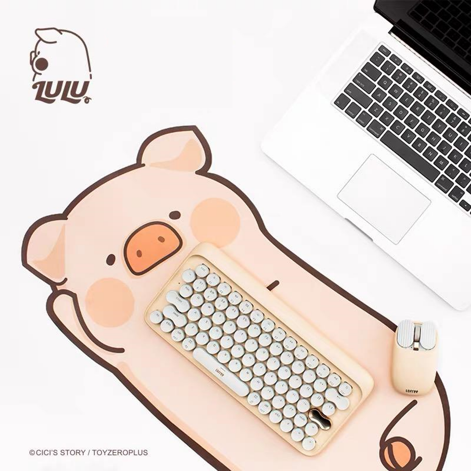 Lulu the Piggy Desk Pad