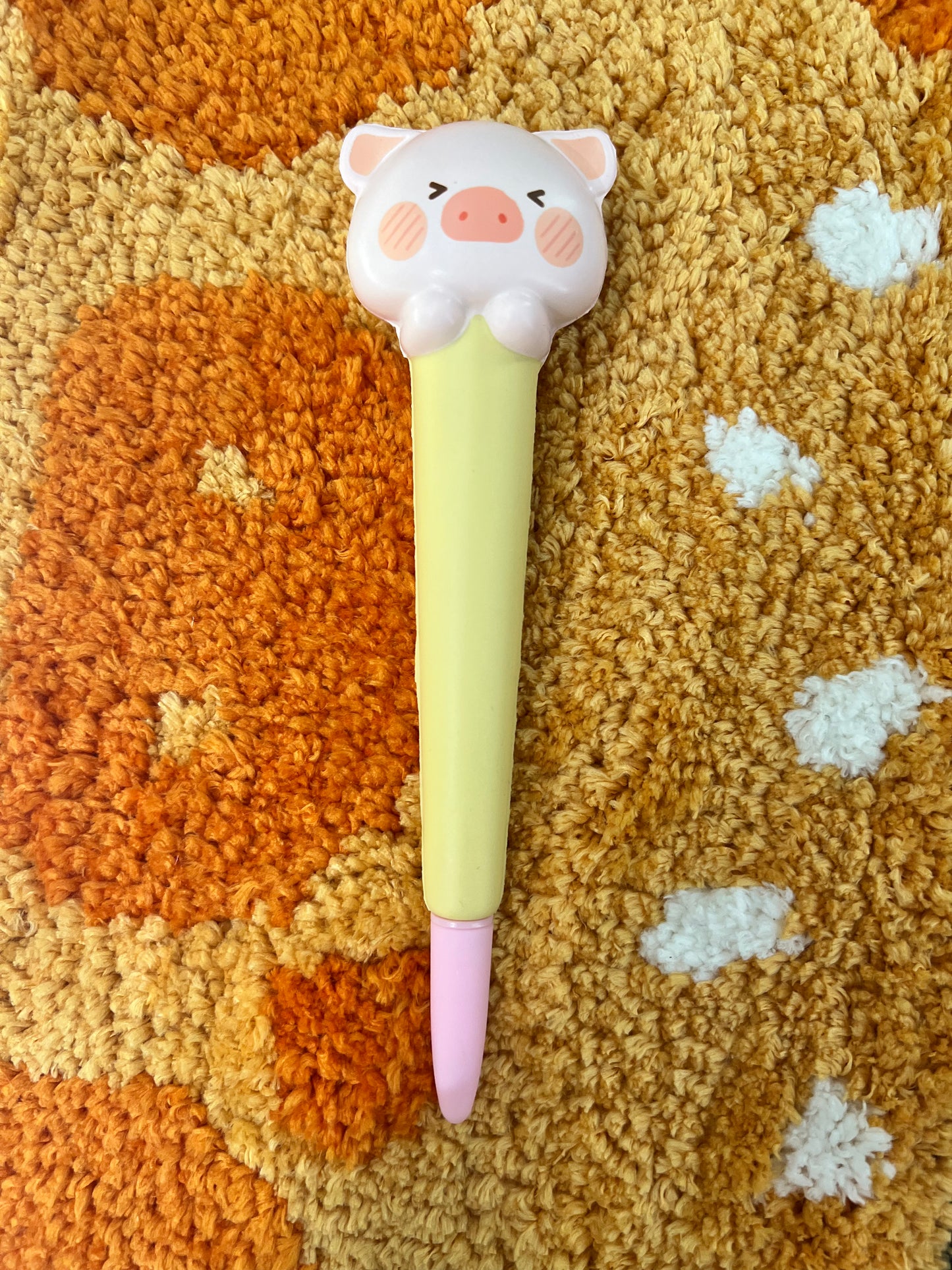 TOYZEROPLUS LuLu The Piggy Squishy Pen