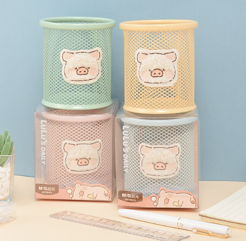 Lulu the Piggy Lulu's Daily Pen Holder