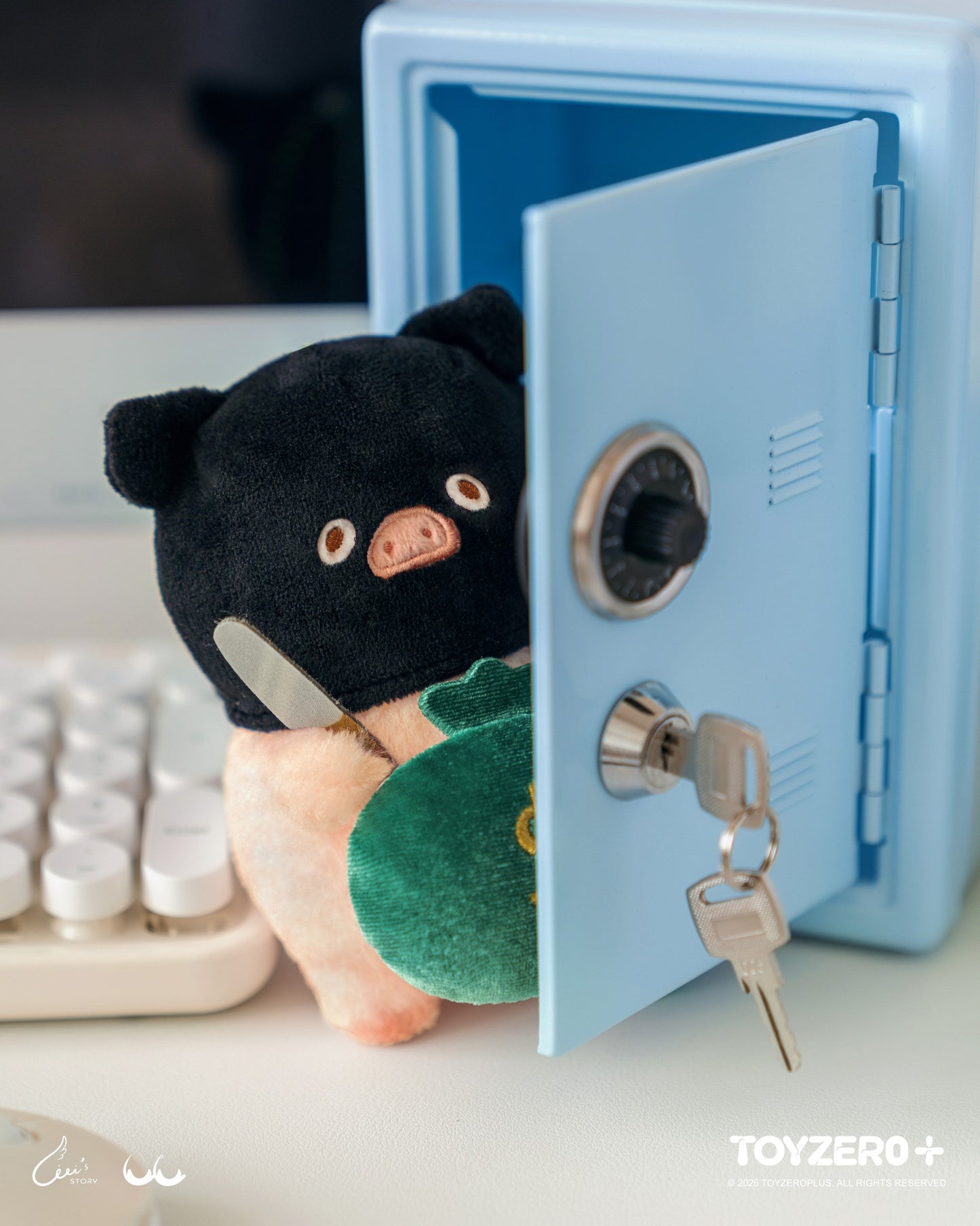 Lulu the Piggy-Office Series My Workplace Partners Monitor Plush Keychain Blindbox 我的上班伙伴毛絨屏幕掛件盲盒