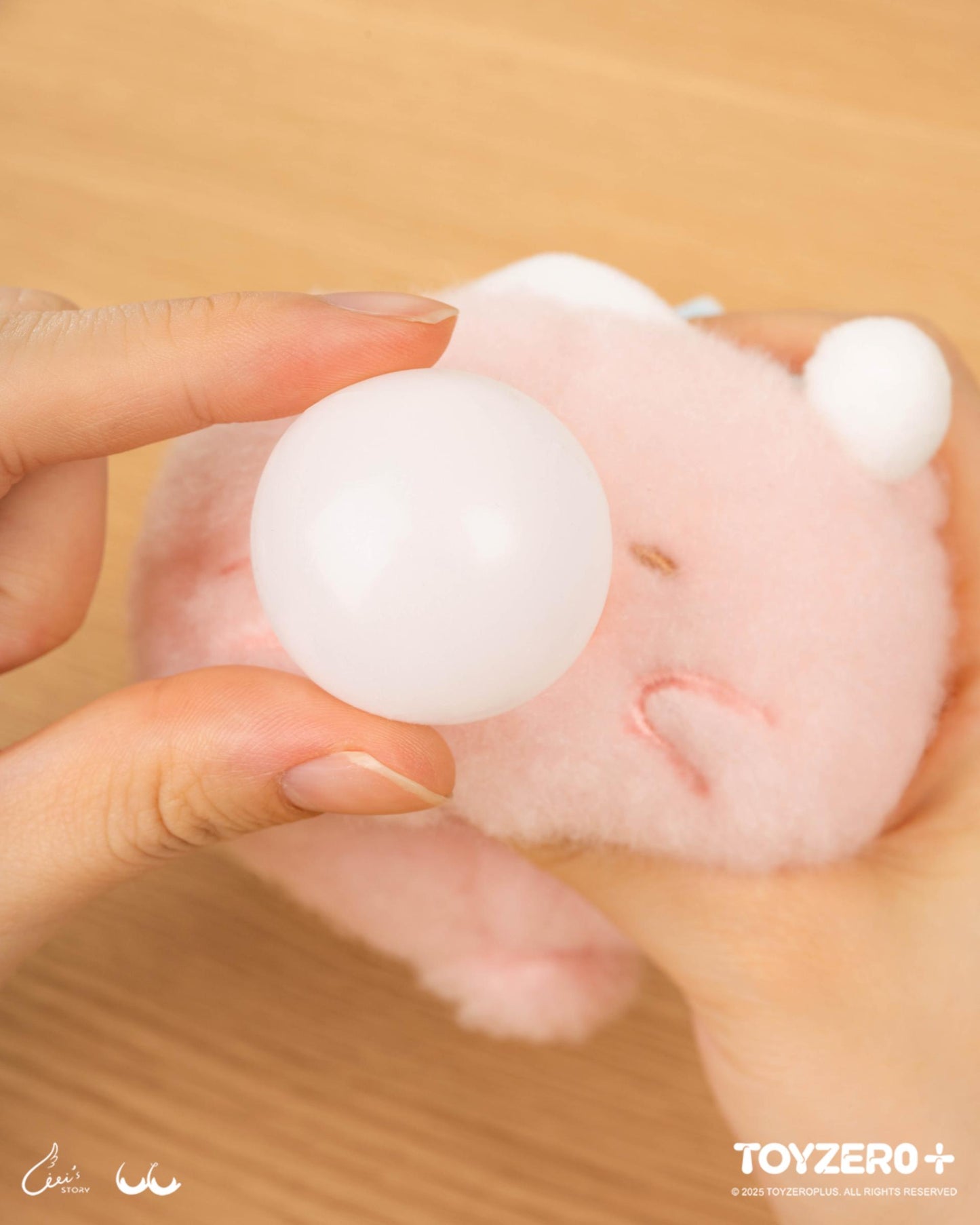 LuLu the Piggy Generic - Plushy Keychain (Blowing Bubble ver.)