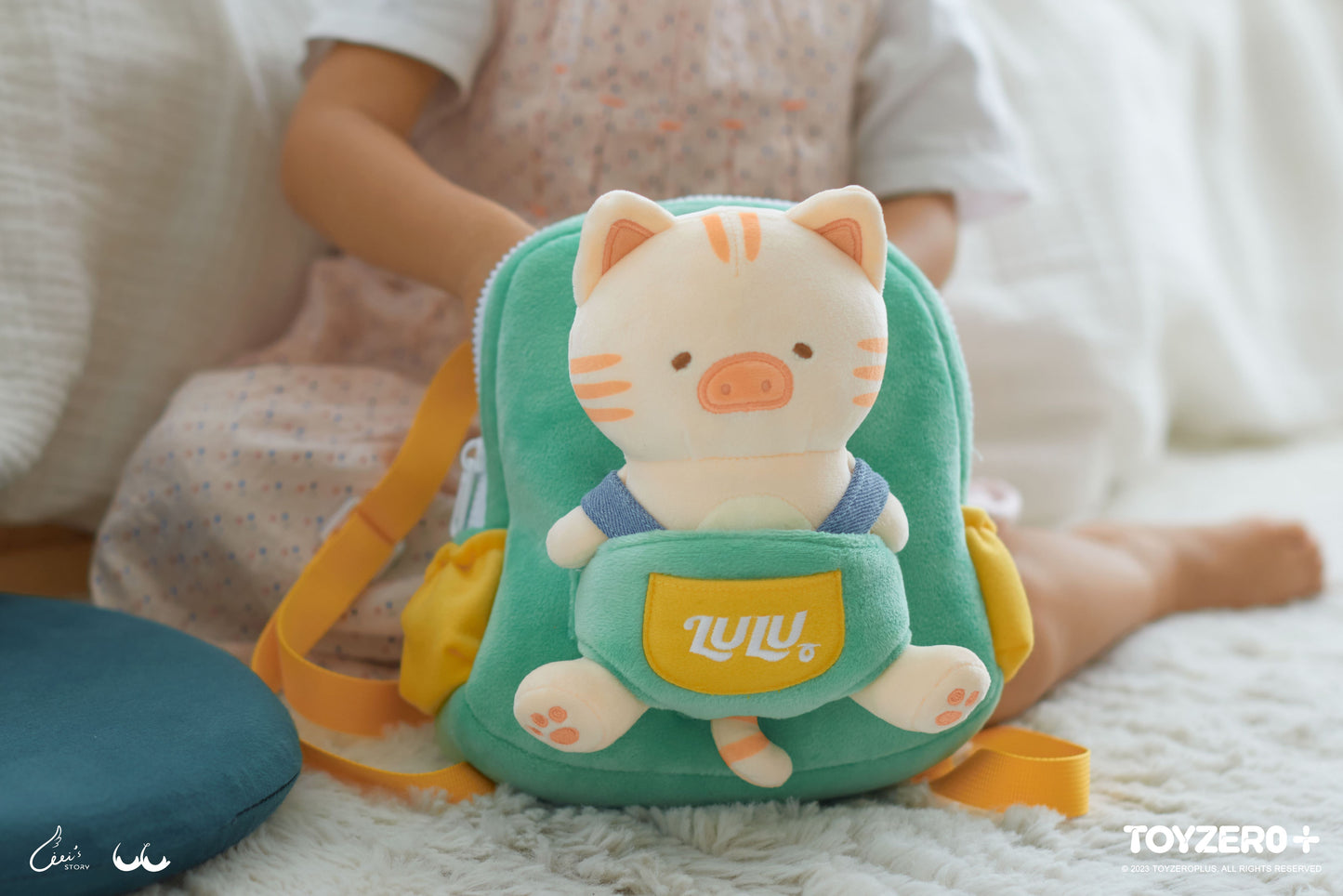 LuLu the Piggy find Your Way Travel with Kitty Backpack 罐頭豬LuLu 旅行系列 - 帶著豬咪看世界 背包