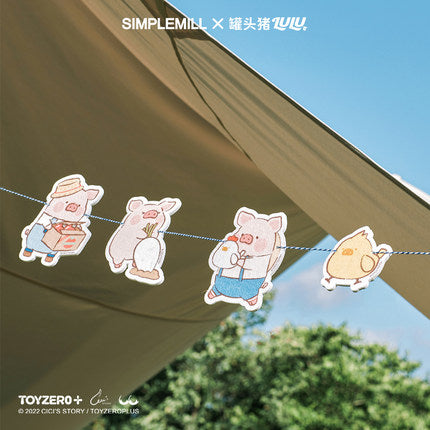 LuLu the Piggy Farmer Ornament Garland