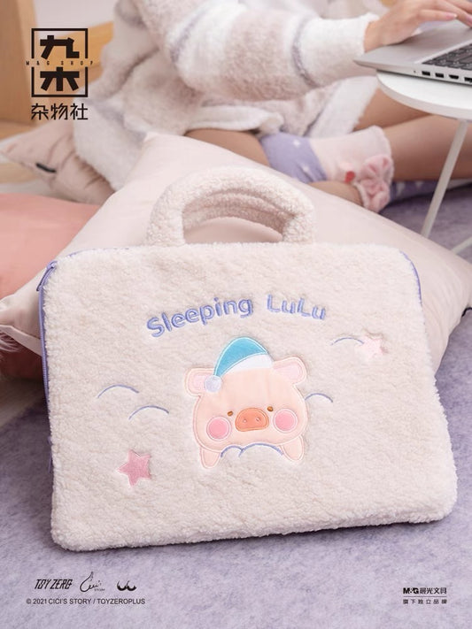 Lulu the Piggy Sleeper LuLu Laptop Bag